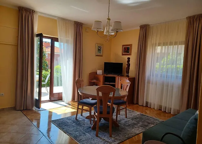 In - Riviera 7863 Apartman